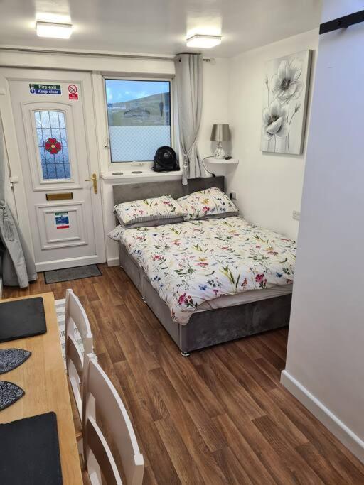 Lower Boscaswell Sunset Place מראה חיצוני תמונה