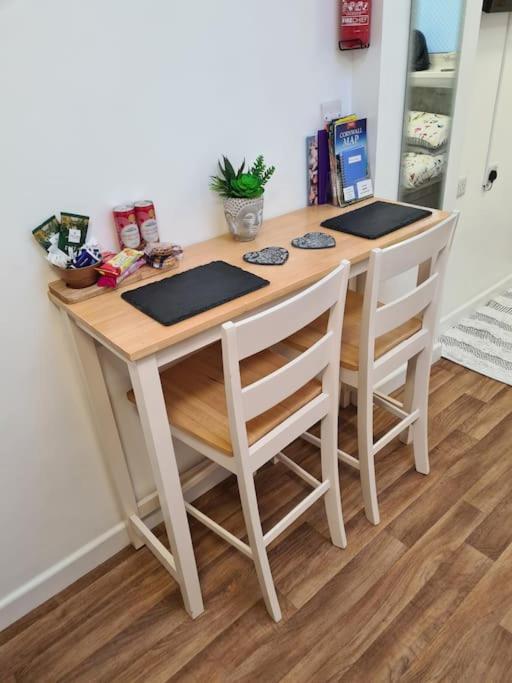 Lower Boscaswell Sunset Place מראה חיצוני תמונה