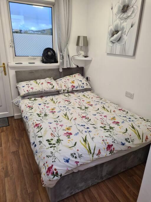 Lower Boscaswell Sunset Place מראה חיצוני תמונה