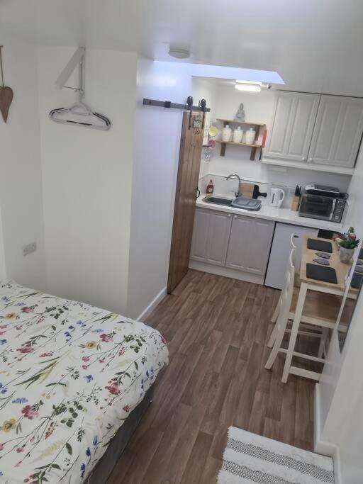 Lower Boscaswell Sunset Place מראה חיצוני תמונה